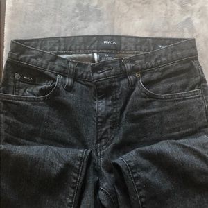 RVCA size 28 jeans.  Daggers Denim black